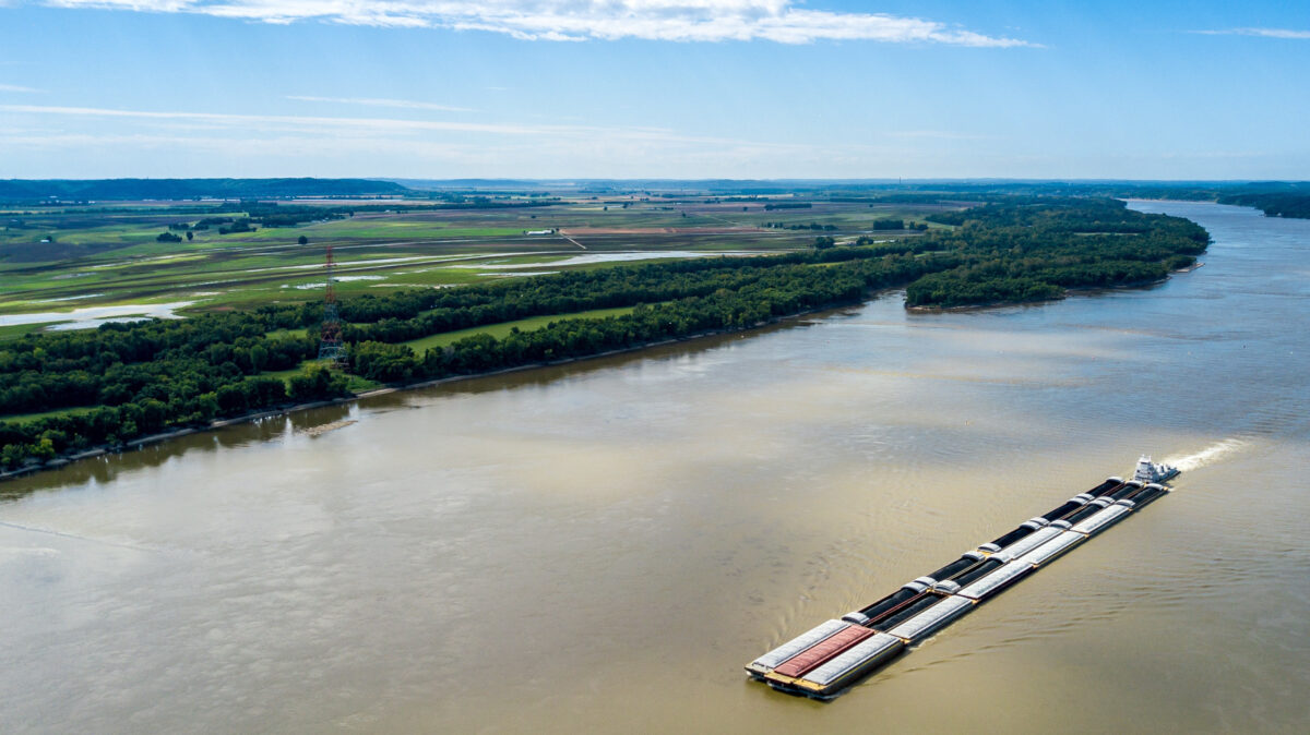 Low Mississippi River Levels Drive up Grain Transportation Costs | Market  Intel | American Farm Bureau Federation